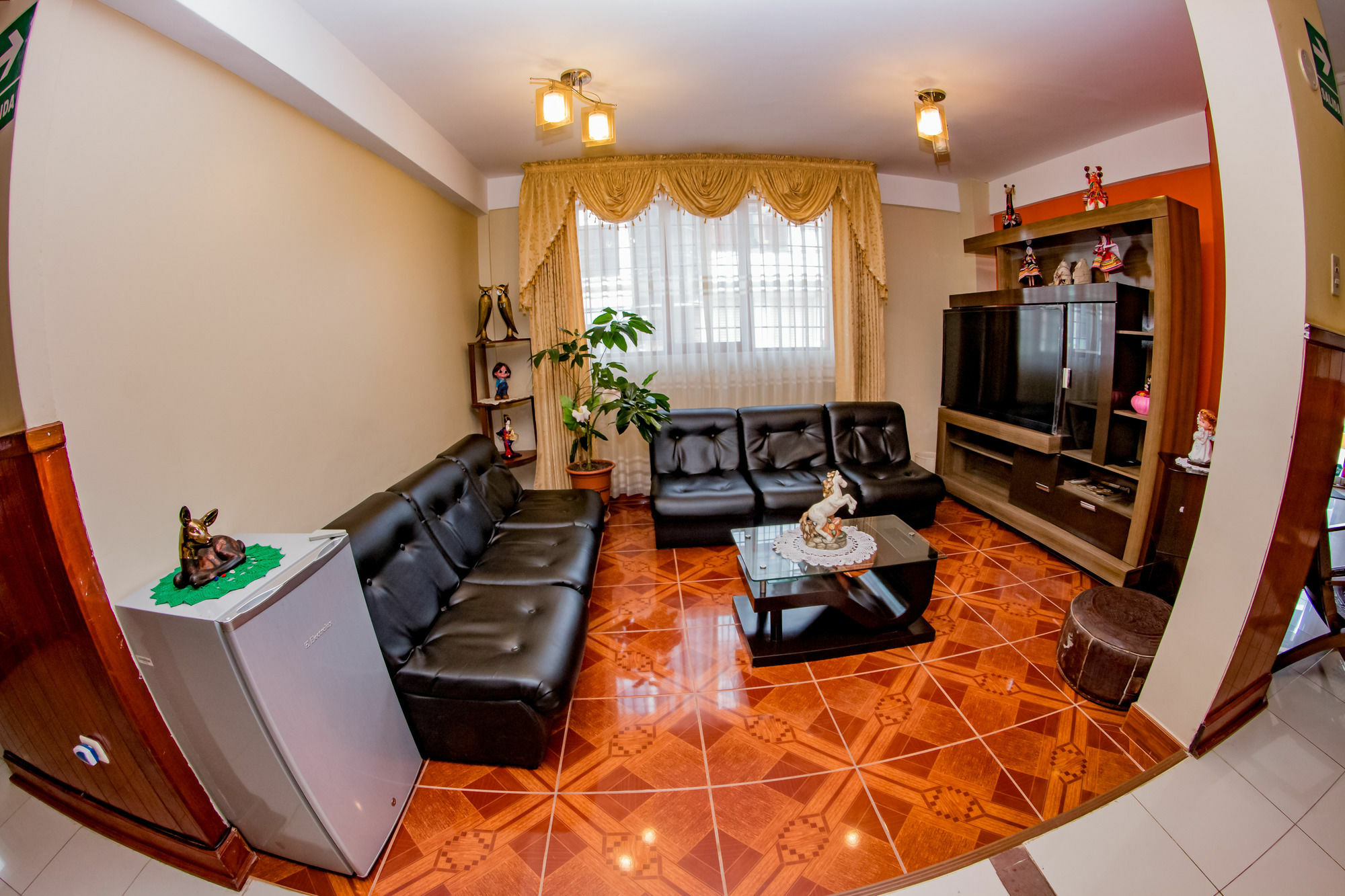 Sonnenthal Bed & Breakfast Куско Екстериор снимка